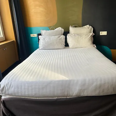 Censier Daubenton Apartment